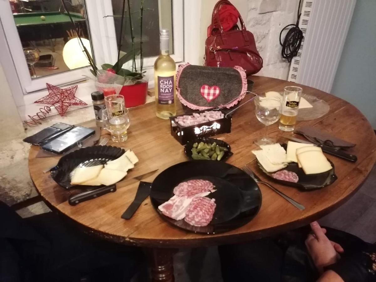 Belle Chambre D'Hote Pour 2 A 4 Personnes Daire Chef-Boutonne Dış mekan fotoğraf